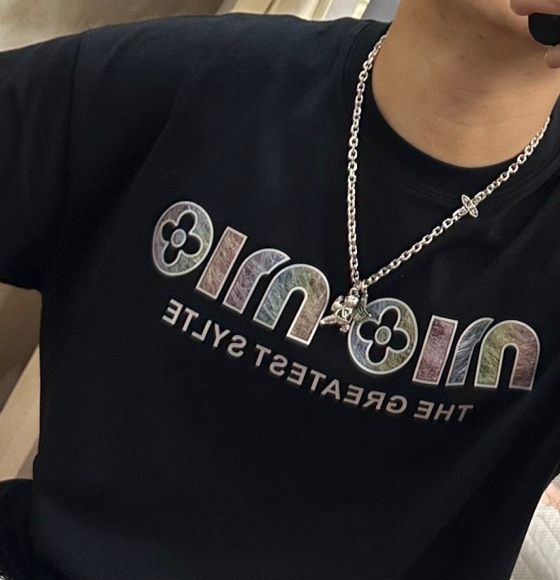 LV Necklaces